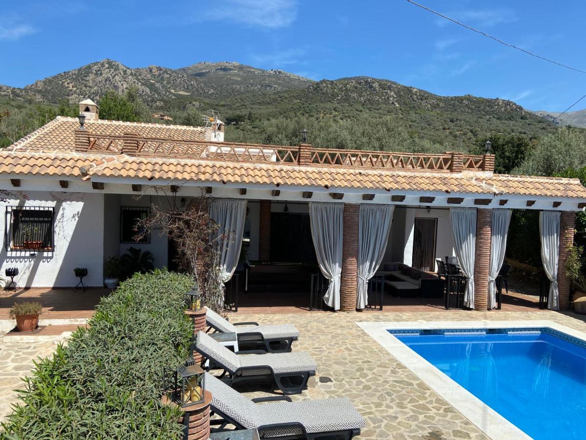 Villa Zahar Periana Exterior photo