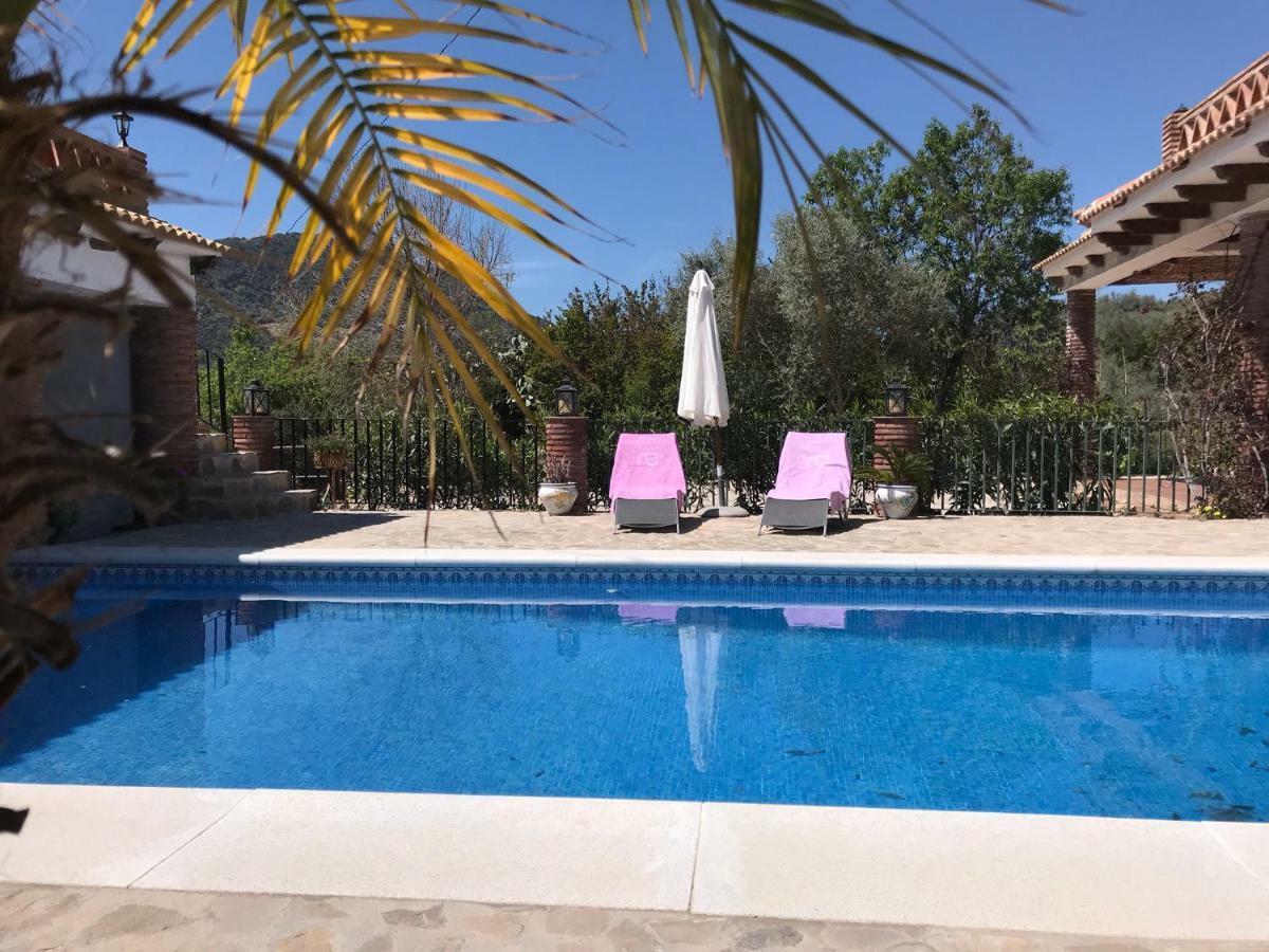 Villa Zahar Periana Exterior photo